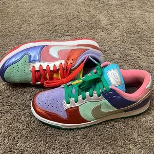 Nike Women Dunk Ones “ SunSet Pulse “ size 8.5